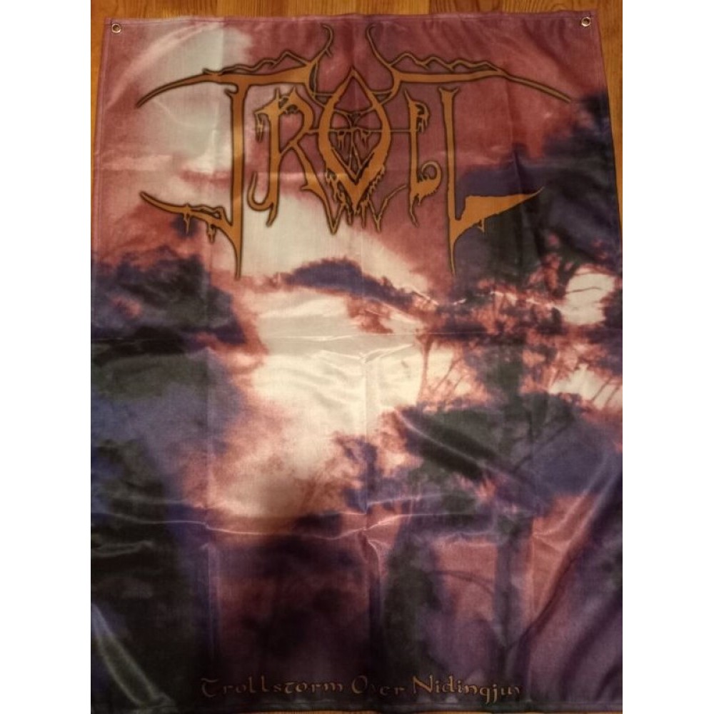 Troll - Trollstorm Over Nidingjuv Flag